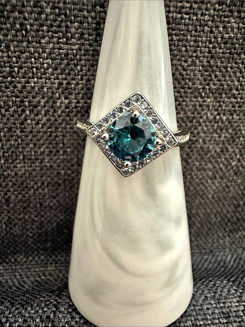 Ryze party .925 sterling silver ring size 8
